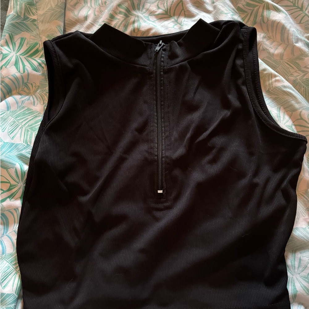 SHEIN Black Zip-Up Tank Top